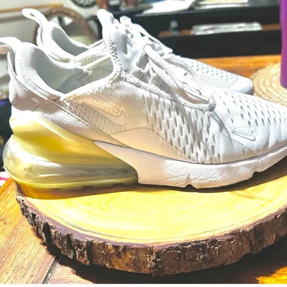 Nike Air Max 270 Sneakers White/Cream Size 4 Youth - Picture 2 of 12